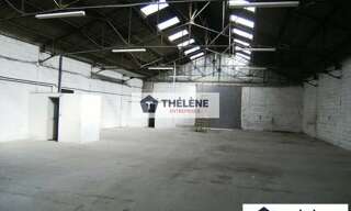 Commerce  450 m² à louer à Valergues (34130)