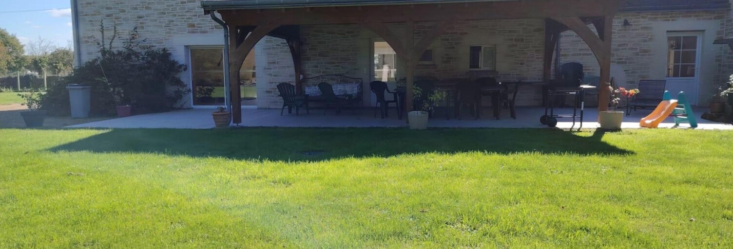 Maison 12 Pièces 272 m² à vendre à Hommes (37340)