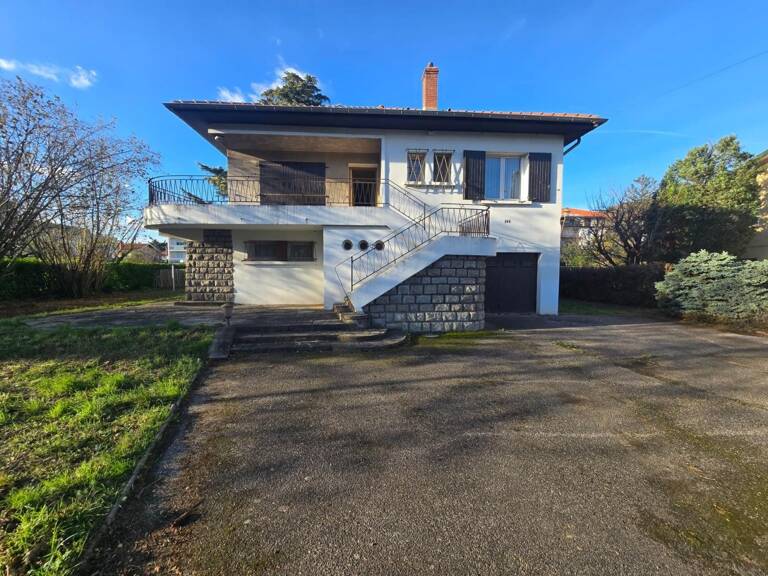 CENTRE DE CHASSE-SUR-RHÔNE  MAISON INDIVIDUELLE À RÉINVENTER  TERRAIN RARE DE 794 M²  SOUS-SOL COMPLET  FORT POTENTIEL D'AGRANDISSEMENT — photo 1
