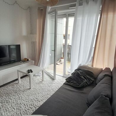 Appartement 3 pièces 684 €