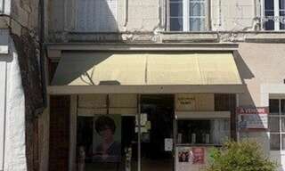 Commerce 5 Pièces 98 m² à vendre à Châtillon-sur-Indre (36700)