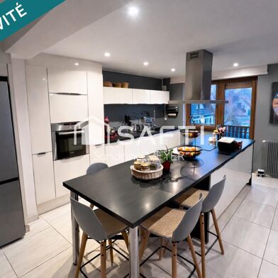 Appartement 4 pièces 309000 €