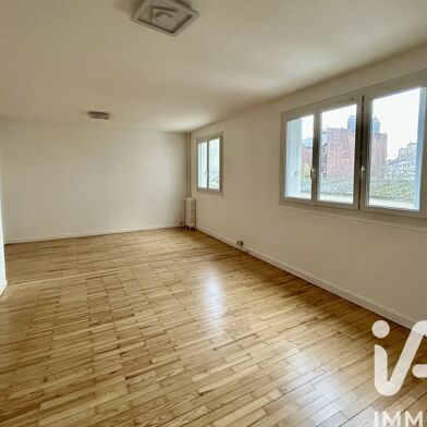 Appartement 4 pièces 230000 €