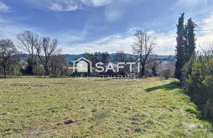 Terrain constructible 860 m² St-Julien-les-Rosiers — photo 2