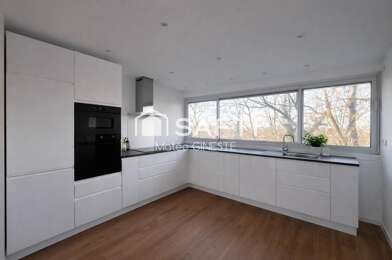 Appartement 5 pièces 275000 €