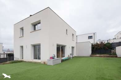 Maison 5 pièces 265500 €