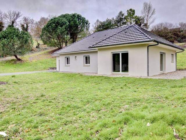 Contemporaine de 6 pièces principales — photo du bien