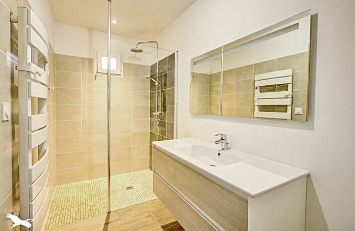 Contemporaine de 6 pièces principales — photo 3