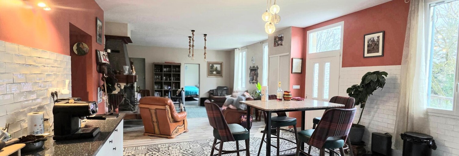 Maison 6 Pièces 154 m² à vendre à Val-de-Livenne (33860)