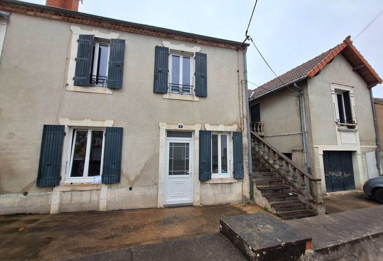 Vente maison 8 pièces 136 m² Désertines (03630) — photo 1