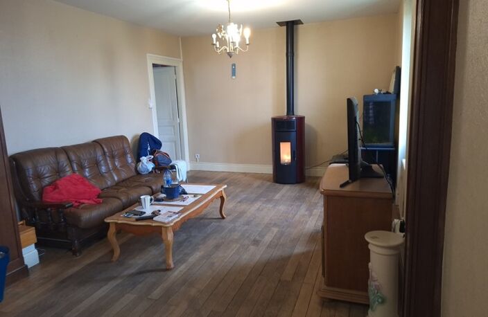 Vente maison 8 pièces 136 m² Désertines (03630) — photo 2