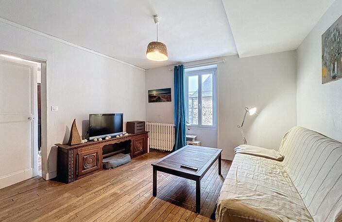 MAISON DE VILLAGE, 5 CHAMBRES, PAS DE TERRAIN — photo 4