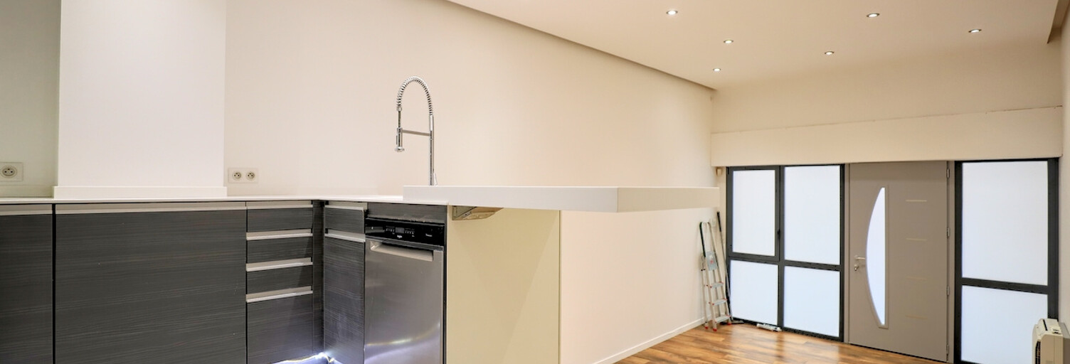 Appartement 5 Pièces 100 m² à vendre à Toulon (83000)