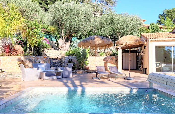M2260 - LA VALETTE DU VAR - L'Ozone - Maison T5 - Piscine — photo 2