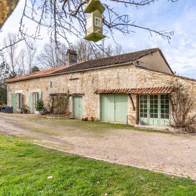 Maison 10 pièces 415000 €