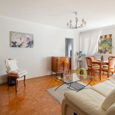 Appartement 3 pièces 218325 €