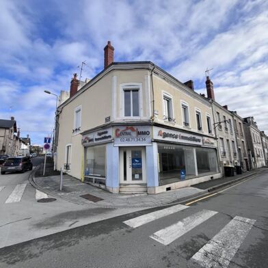 Immeuble  281430 €