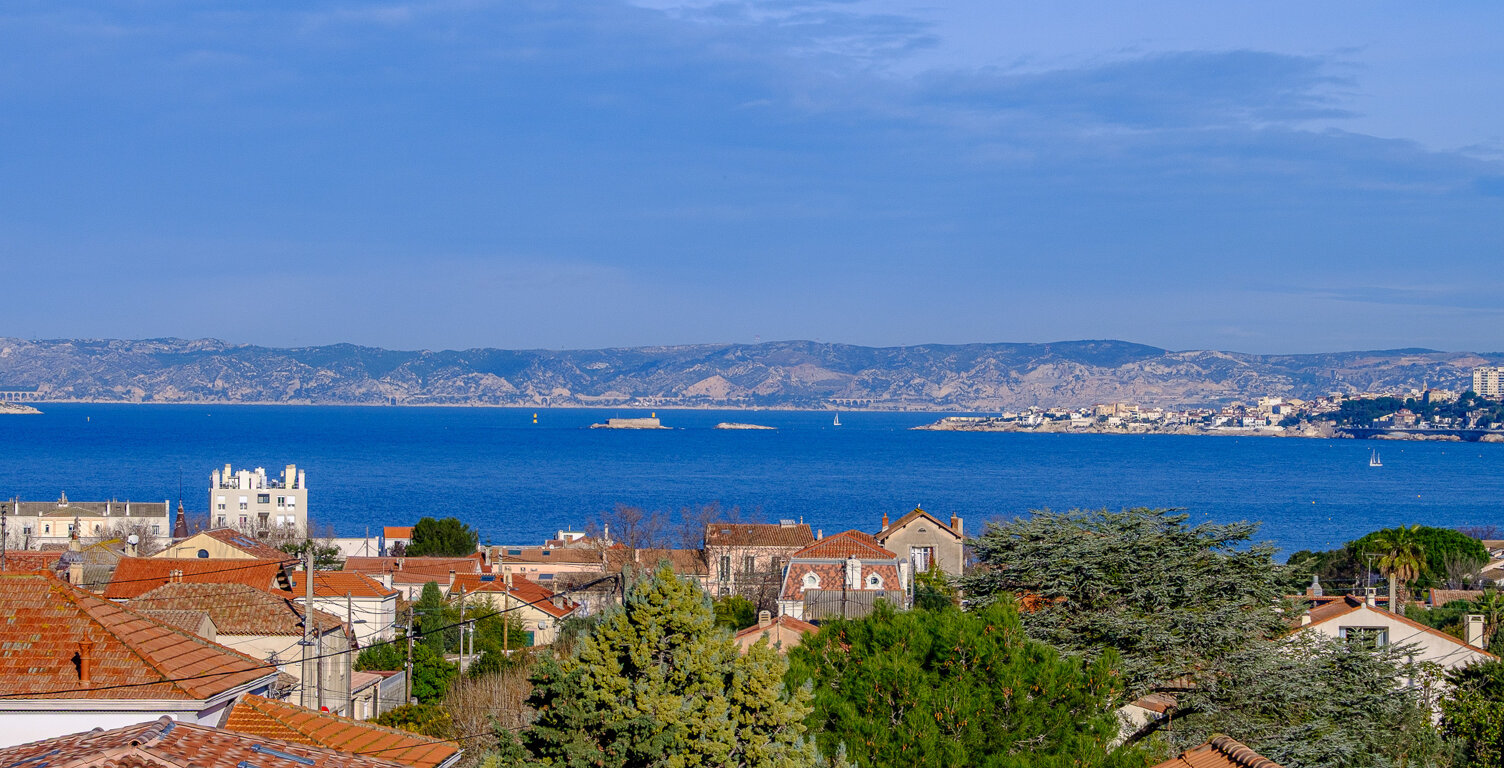 Appartement T3 Marseille 8eme terrasse vue mer — photo 1