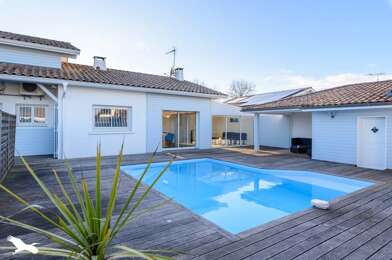 Maison 7 pièces 442260 €