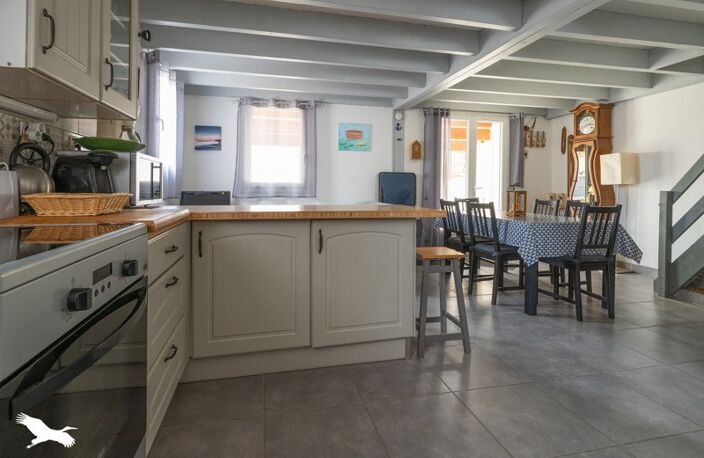 Vente maison 4 pièces 58 m² Saint-Denis-d'Oléron (17650) — photo 4