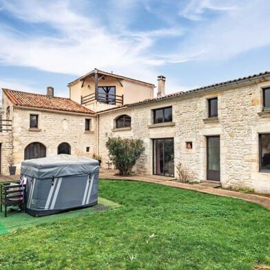 Maison 8 pièces 394027 €