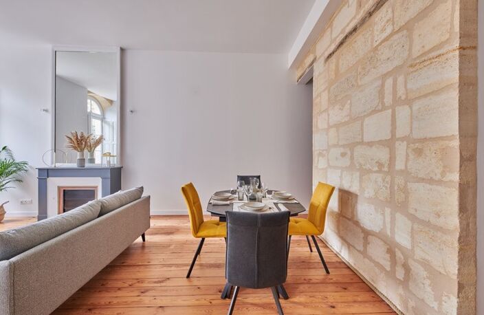 Vente appartement 4 pièces 88 m² Bordeaux (33000) — photo 2