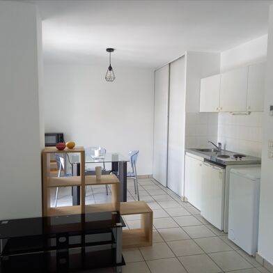 Appartement 1 pièces 707 €