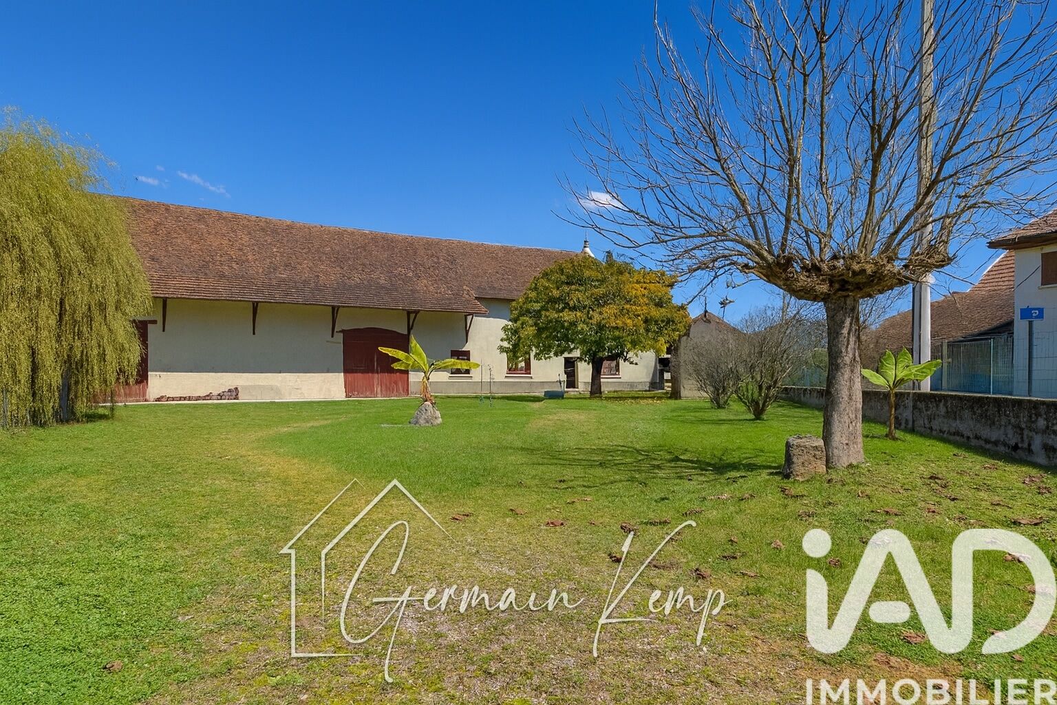 Vente Maison/villa 9 pièces - Photo 2
