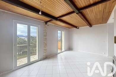Appartement 4 pièces 90000 €