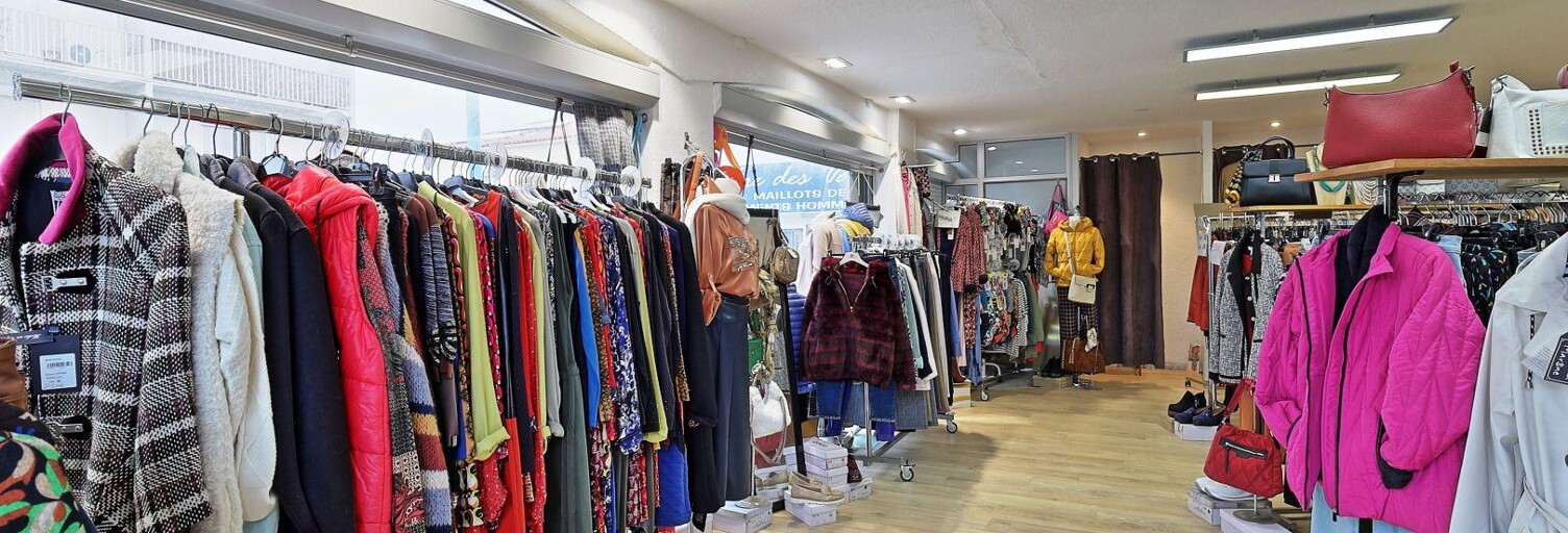 Commerce  56 m² à vendre à Saint-Cyprien (66750)