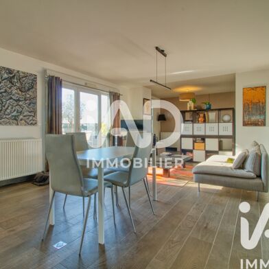 Appartement 4 pièces 363000 €