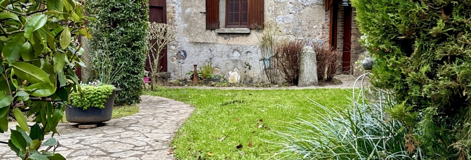 Maison 5 Pièces 94 m² à vendre à Champigny (89340)