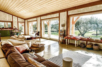 Maison 6 pièces 749000 €