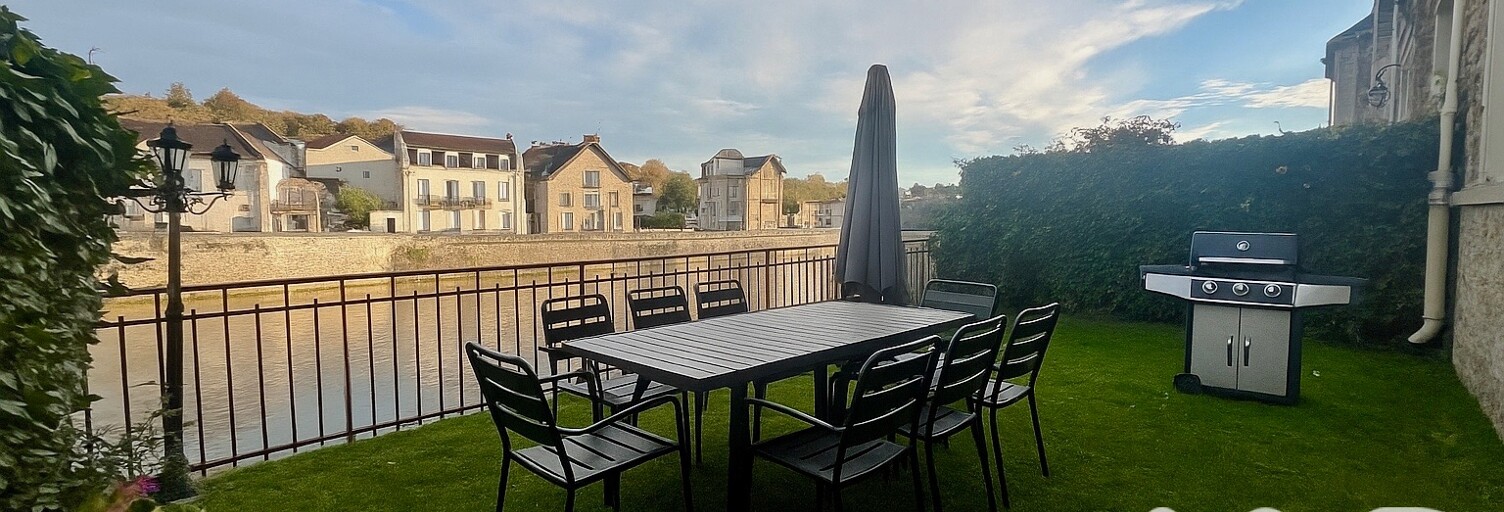 Maison 9 Pièces 244 m² à vendre à La Ferté-sous-Jouarre (77260)