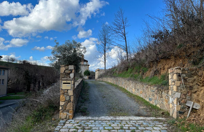 A VENDRE A PROXIMITE DU COEUR DE SAIN BEL MAISON ANCIENNE AV — photo 3