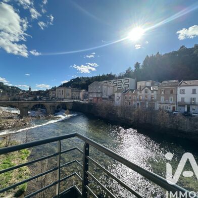 Appartement 6 pièces 210000 €