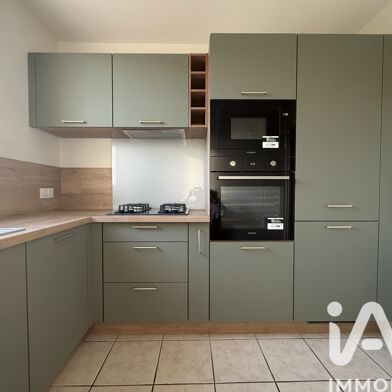 Appartement 3 pièces 129000 €