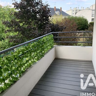 Appartement 3 pièces 1010 €