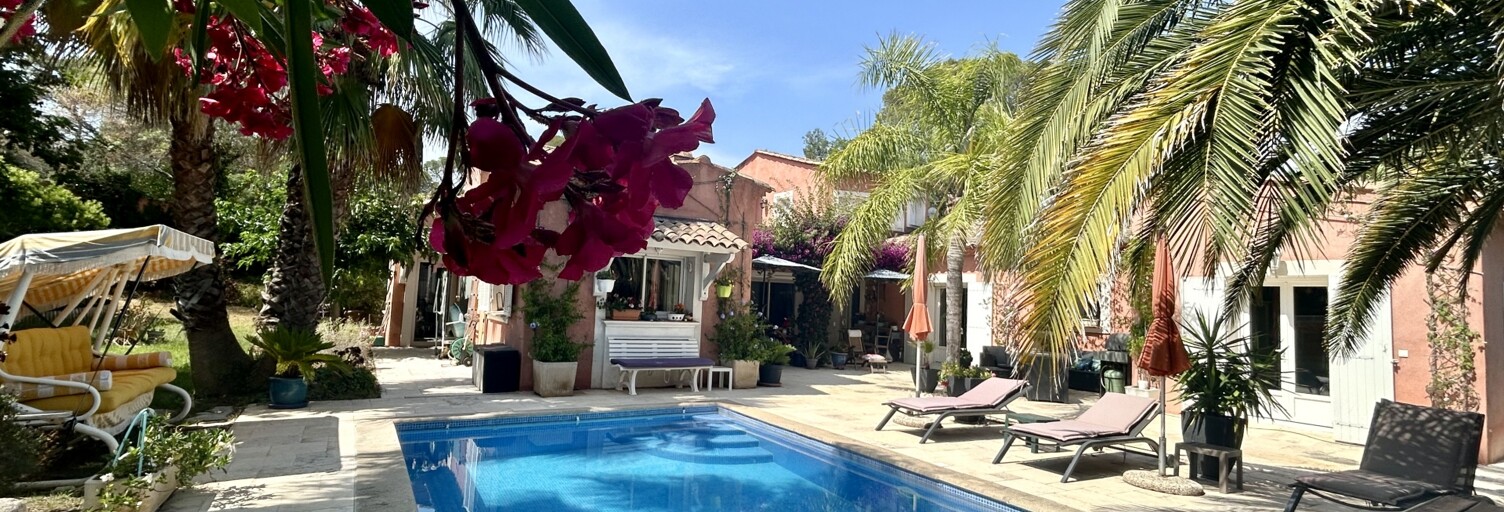 Appartement 8 Pièces 260 m² à vendre à Fréjus (83600)