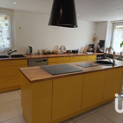 Maison 7 pièces 277000 €