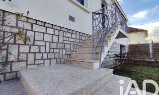 Maison 6 Pièces 108 m² à vendre à Saint-Jean-de-la-Ruelle (45140)