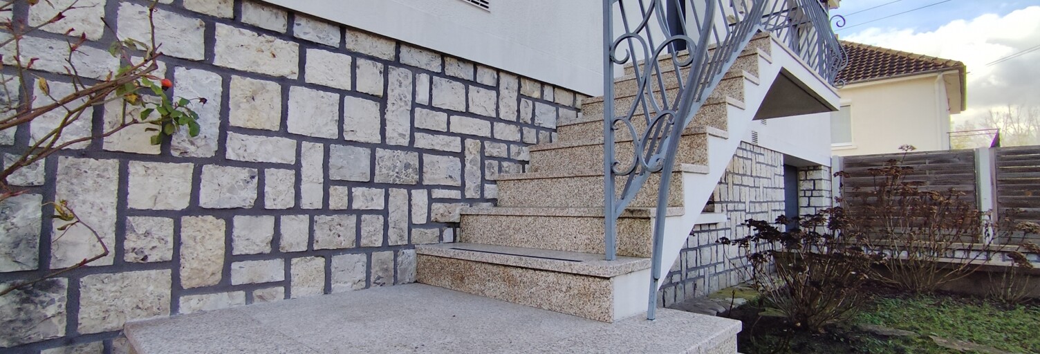 Maison 6 Pièces 108 m² à vendre à Saint-Jean-de-la-Ruelle (45140)