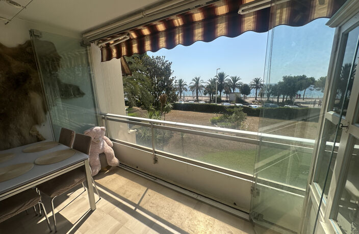 Cannes plages du midi appartement de 2 pièces très belle vue — photo 4