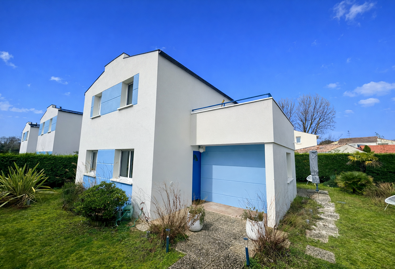 Maison contemporaine avec terrasses   Pontaillac, Royan au p — photo 1