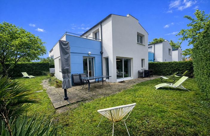 Maison contemporaine avec terrasses   Pontaillac, Royan au p — photo 2