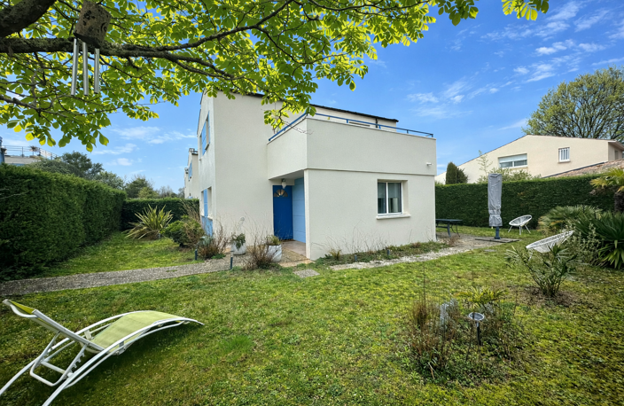 Maison contemporaine avec terrasses   Pontaillac, Royan au p — photo 3