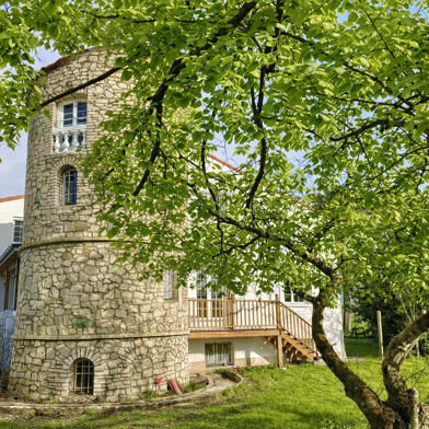 Appartement 3 pièces 236250 €