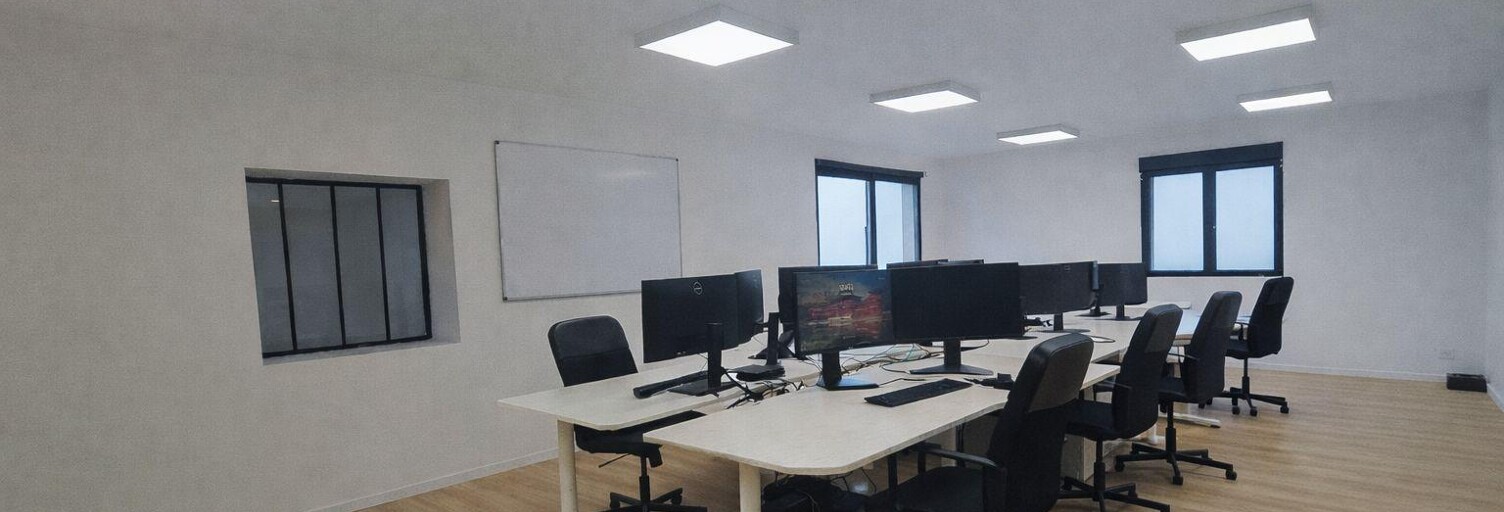 Commerce  800 m² à vendre à Saint-Memmie (51470)