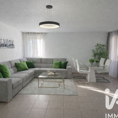 Appartement 4 pièces 166000 €