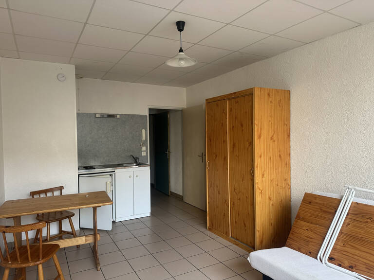STUDIO - ROANNE CENTRE-VILLE — photo 1